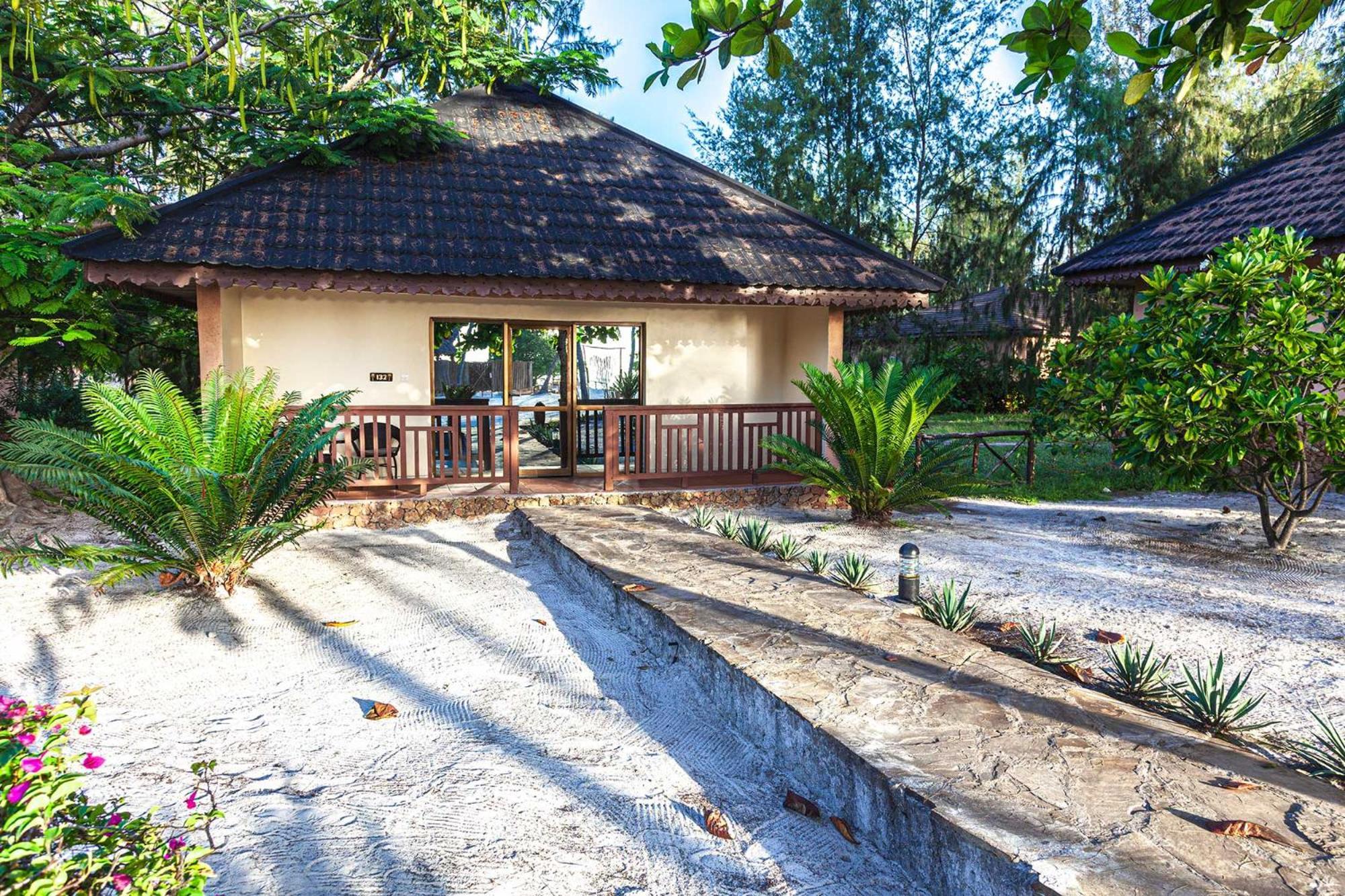 Vrclub Paje Palms Beach Resort Εξωτερικό φωτογραφία